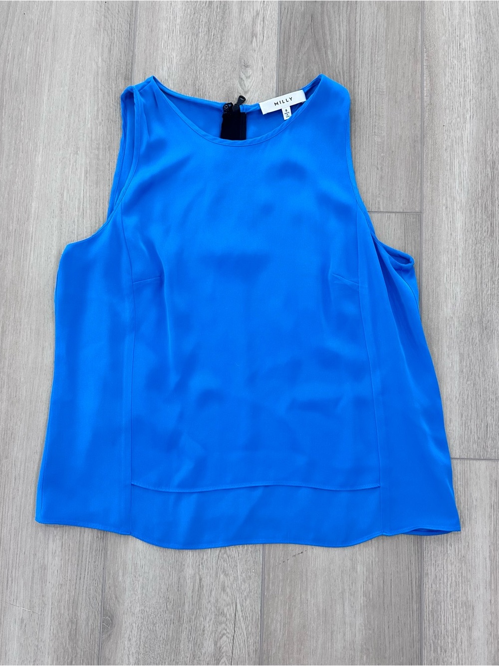 Milly silk spandex sleeveless blouse blue w back zipper size 6